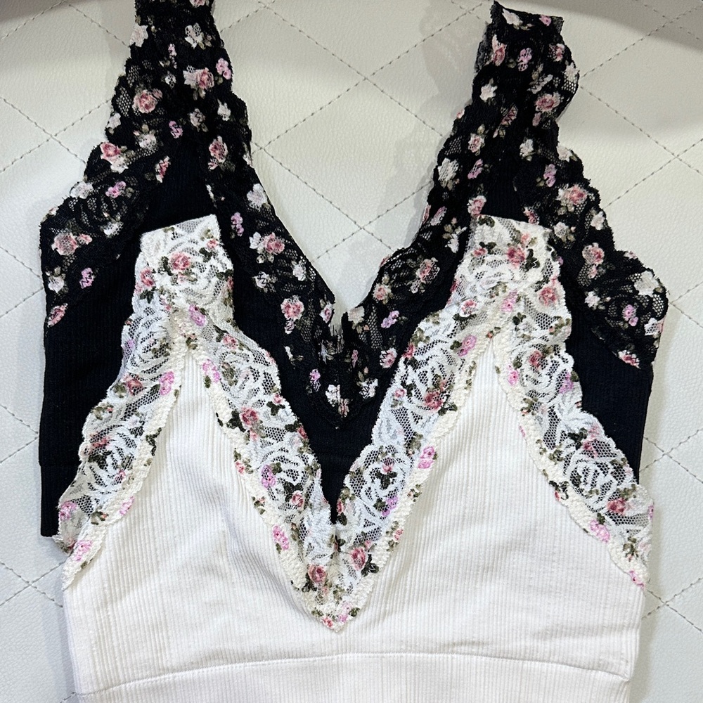 VS Pink Floral Lace Trim Bralettes